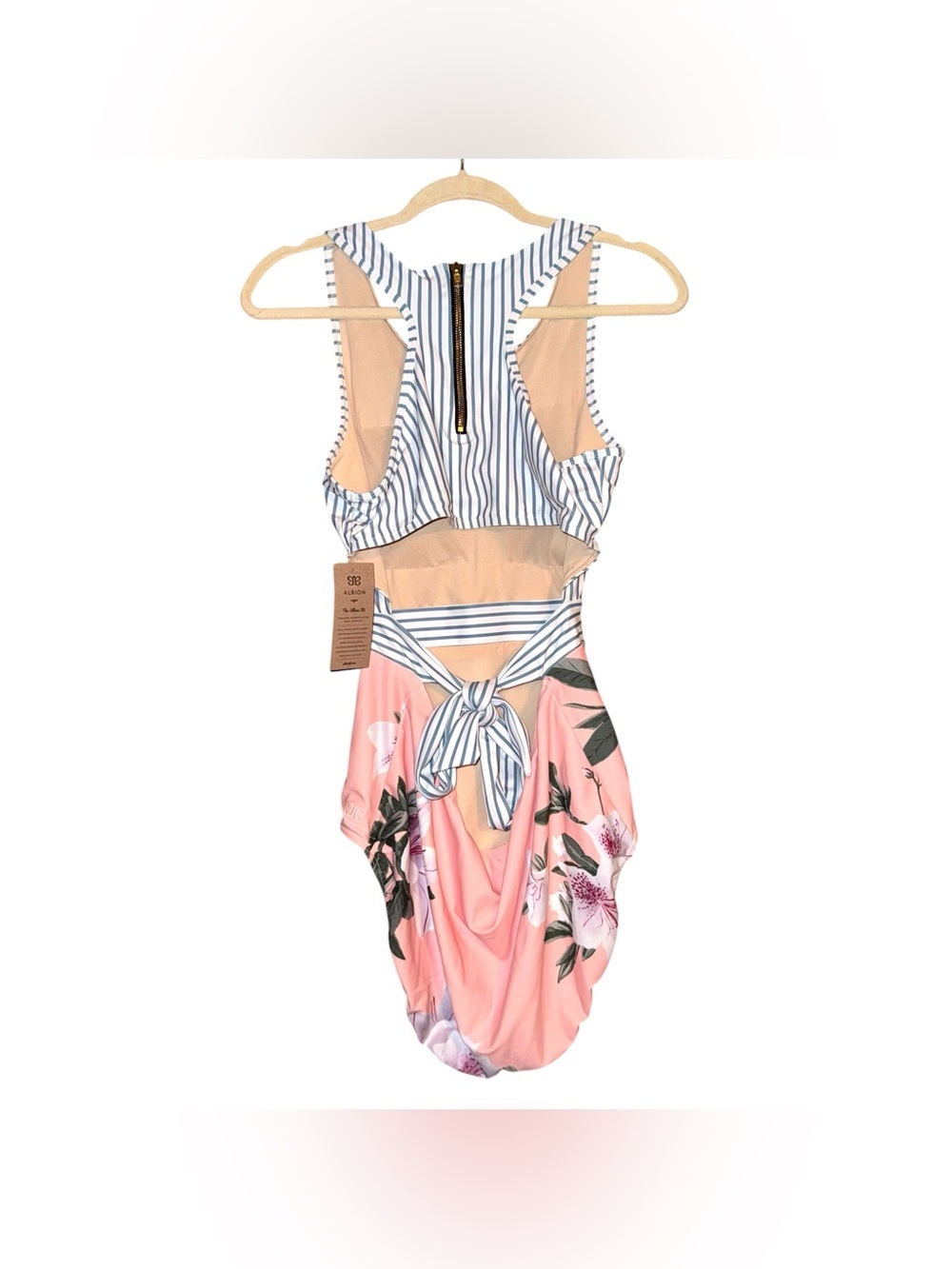 NWT ALBION Fit Island Fever Castaway One Piece Swimsuit Pink Blue Size XXL NEW - Picture 11 of 16